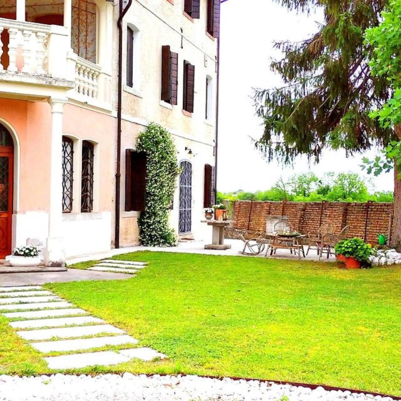 B&B Ernestine Family Home Caneva Exteriér fotografie