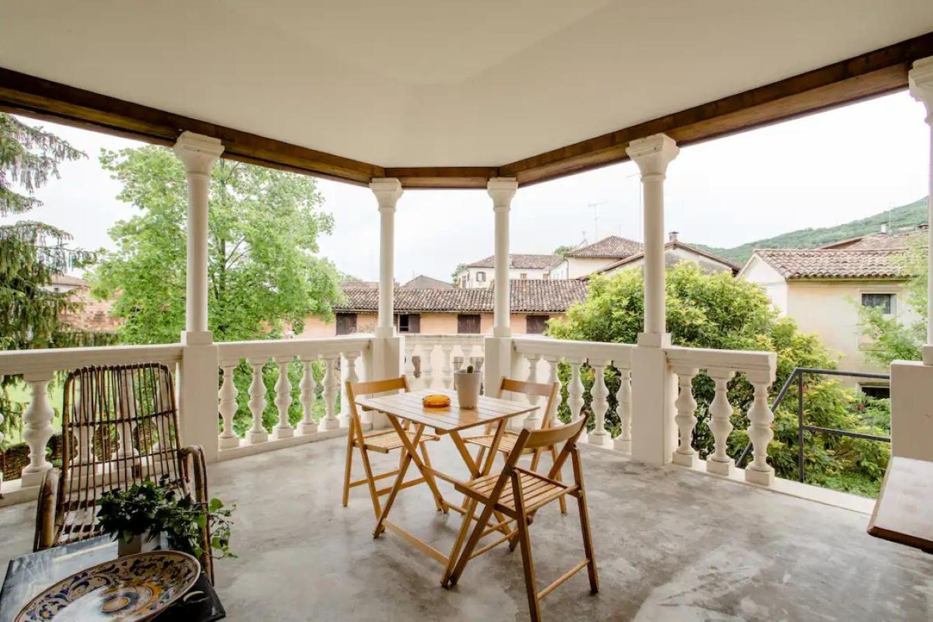 B&B Ernestine Family Home Caneva Exteriér fotografie